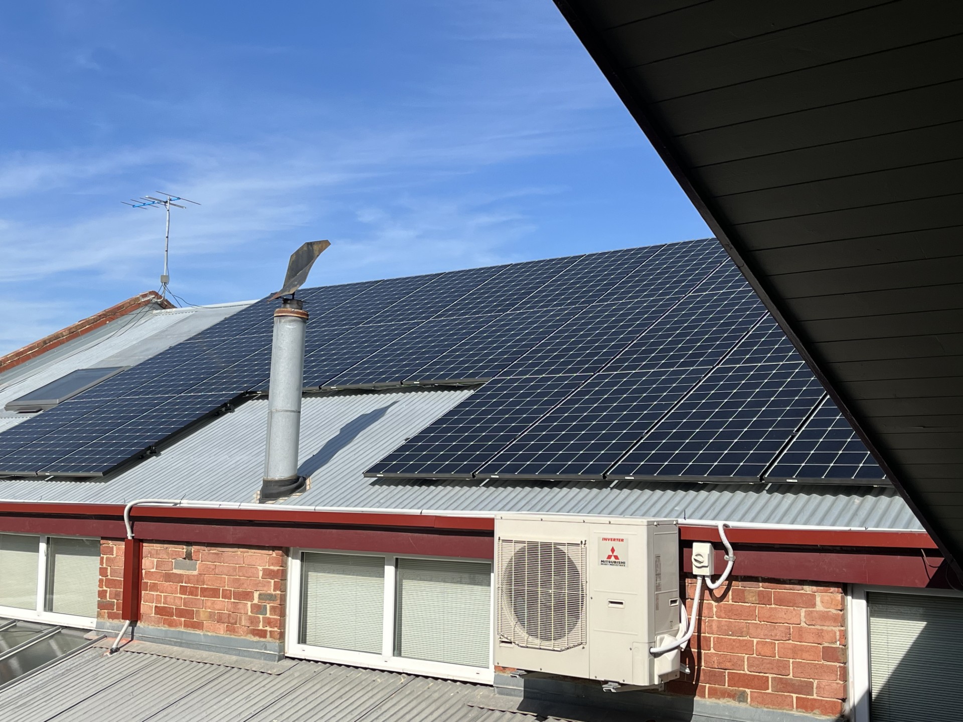 Drouin solar panels installation on roof